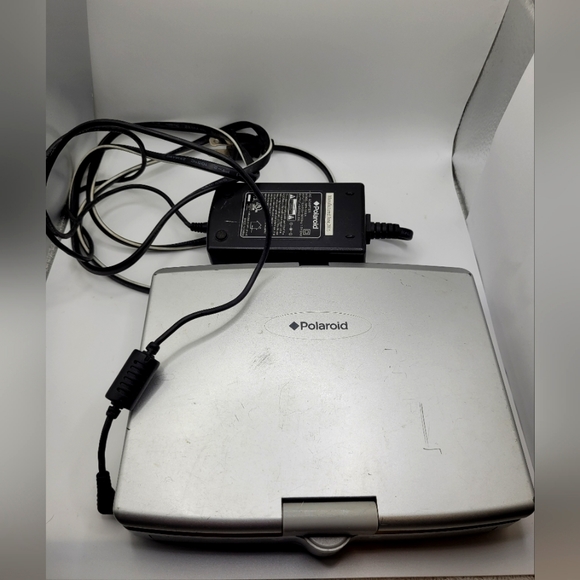 Polaroid Portable Audio & Video Polaroid Portable Dvd Player Pdv82t